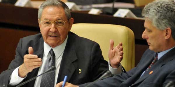 Acciones por reconocer al régimen de Cuba como una Dictadura.